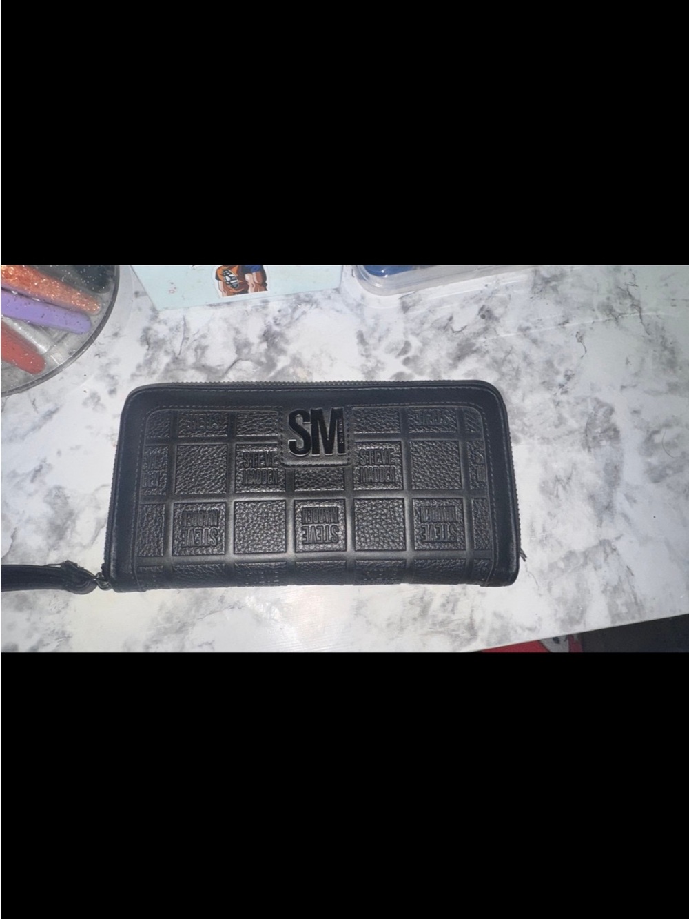 Steve Madden Black Quilted Grid Zip Wallet